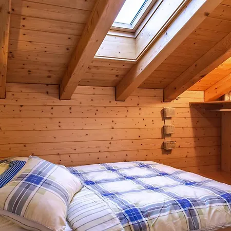 Am Renn Chalet 8br - What'app - 0034-635-520-036 - For Reservations!! * Grindelwald
